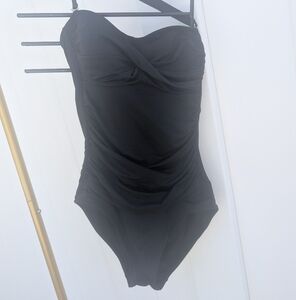 LOFT Black Swimsuit One-piece Beachwear